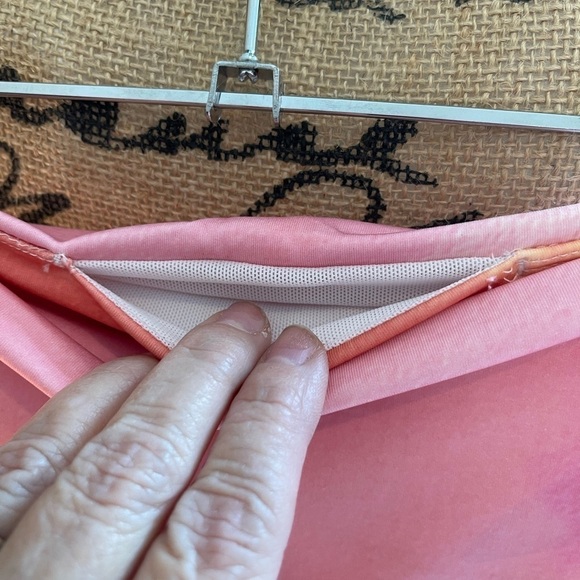 NWT, Champion Pink Multi, Leggings, Athletic wear. Capri length, size Medium - Picture 2 of 5